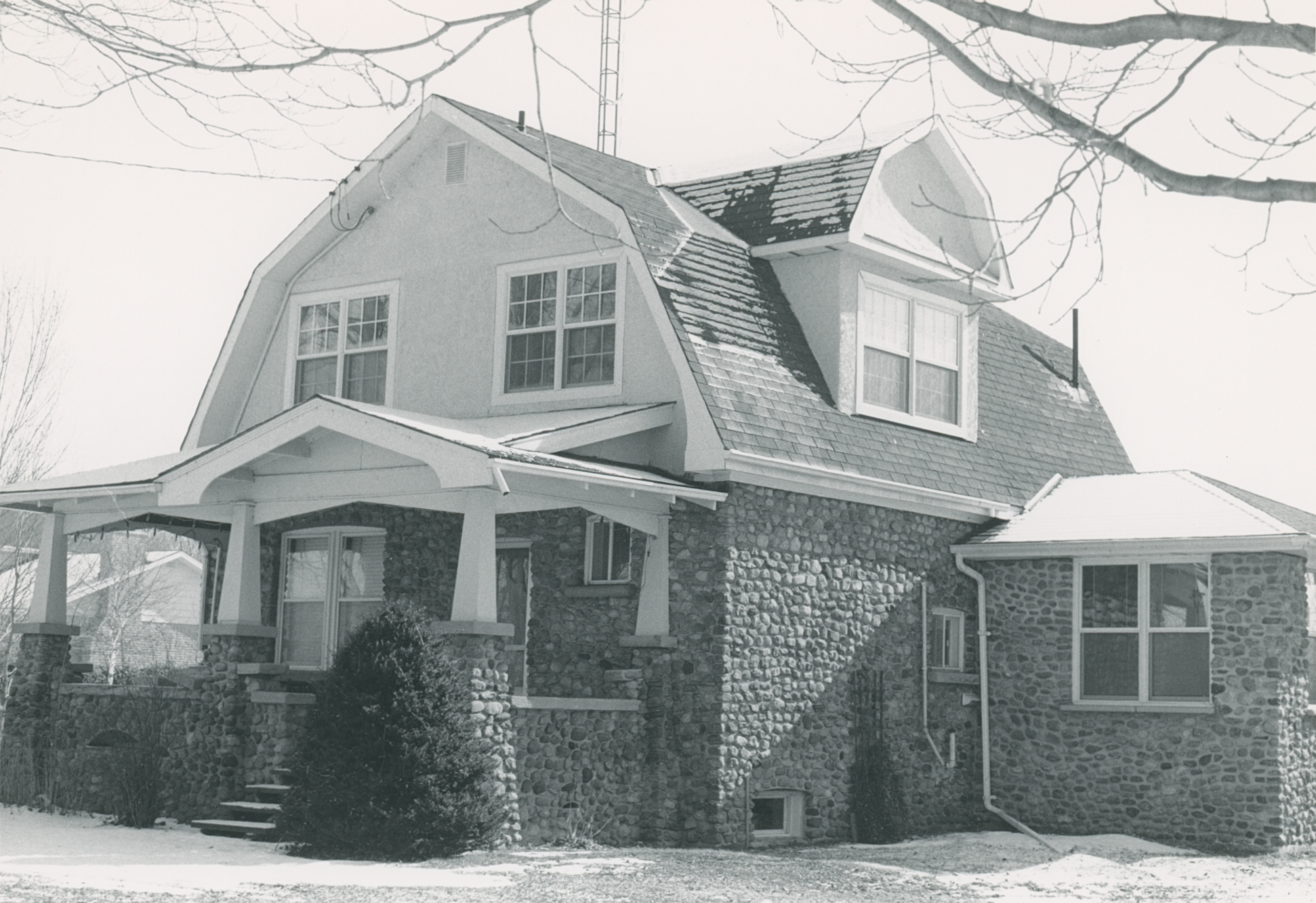 Fau-15 House off ON-48 Ontario 1